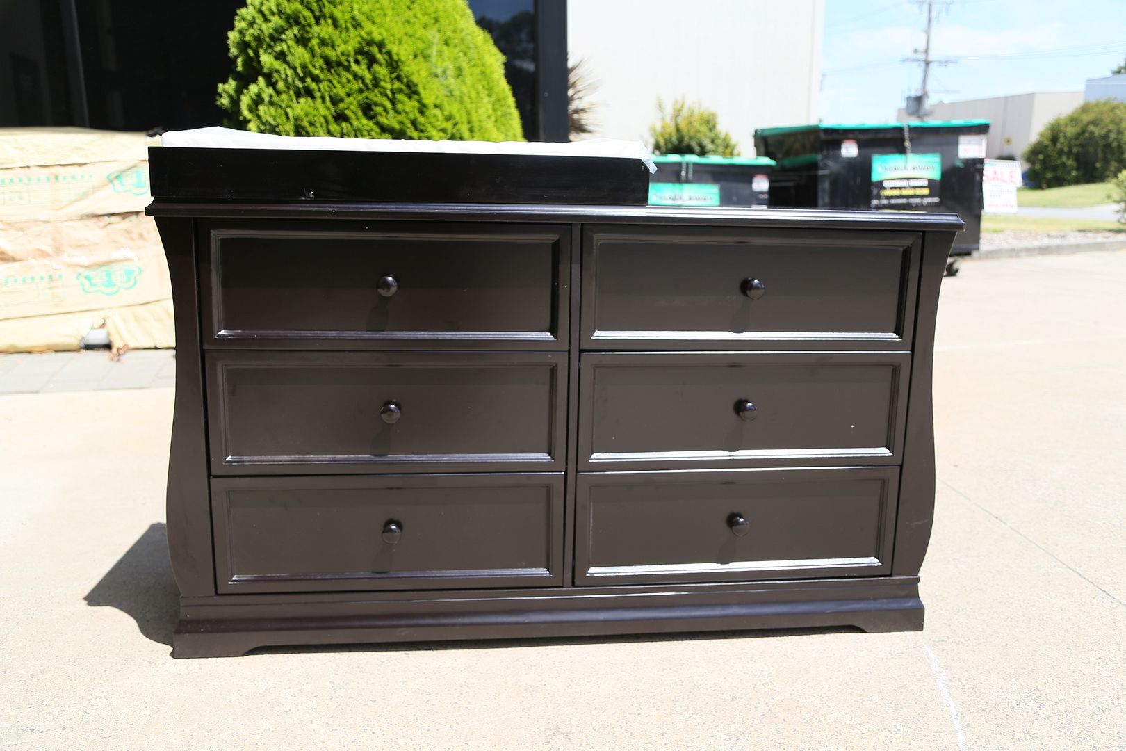 Brand new baby change table/changer / chest of drawers in dark brown