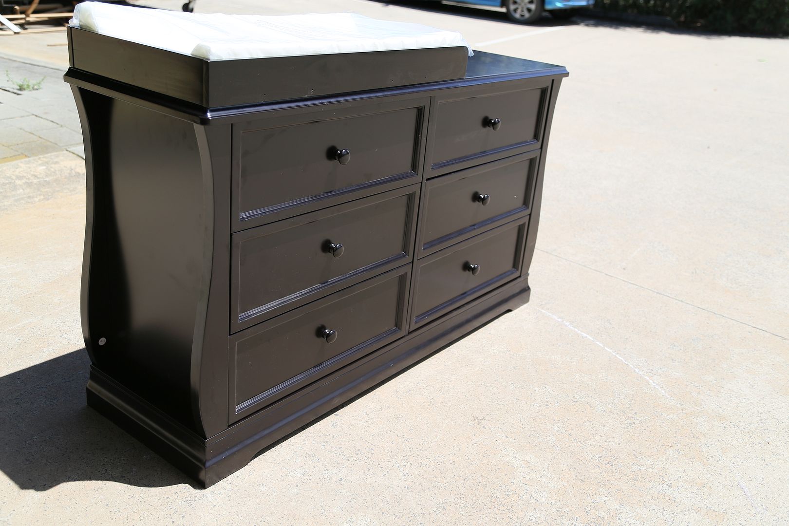 Brand new baby change table/changer / chest of drawers in dark brown