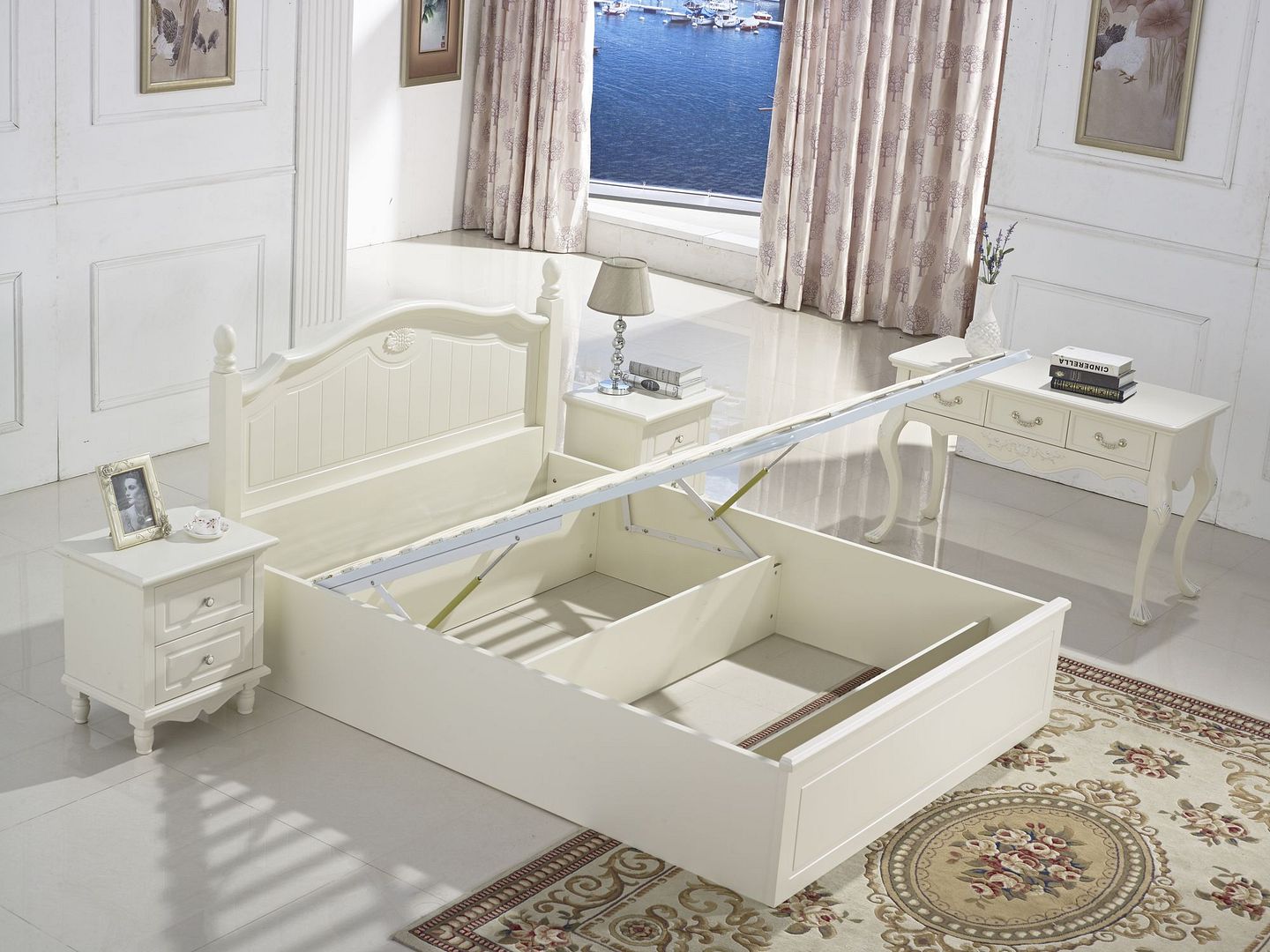 Brand new Oak wood Sienna GAS LIFT FRENCH PROVINCIAL QUEEN SIZE bed