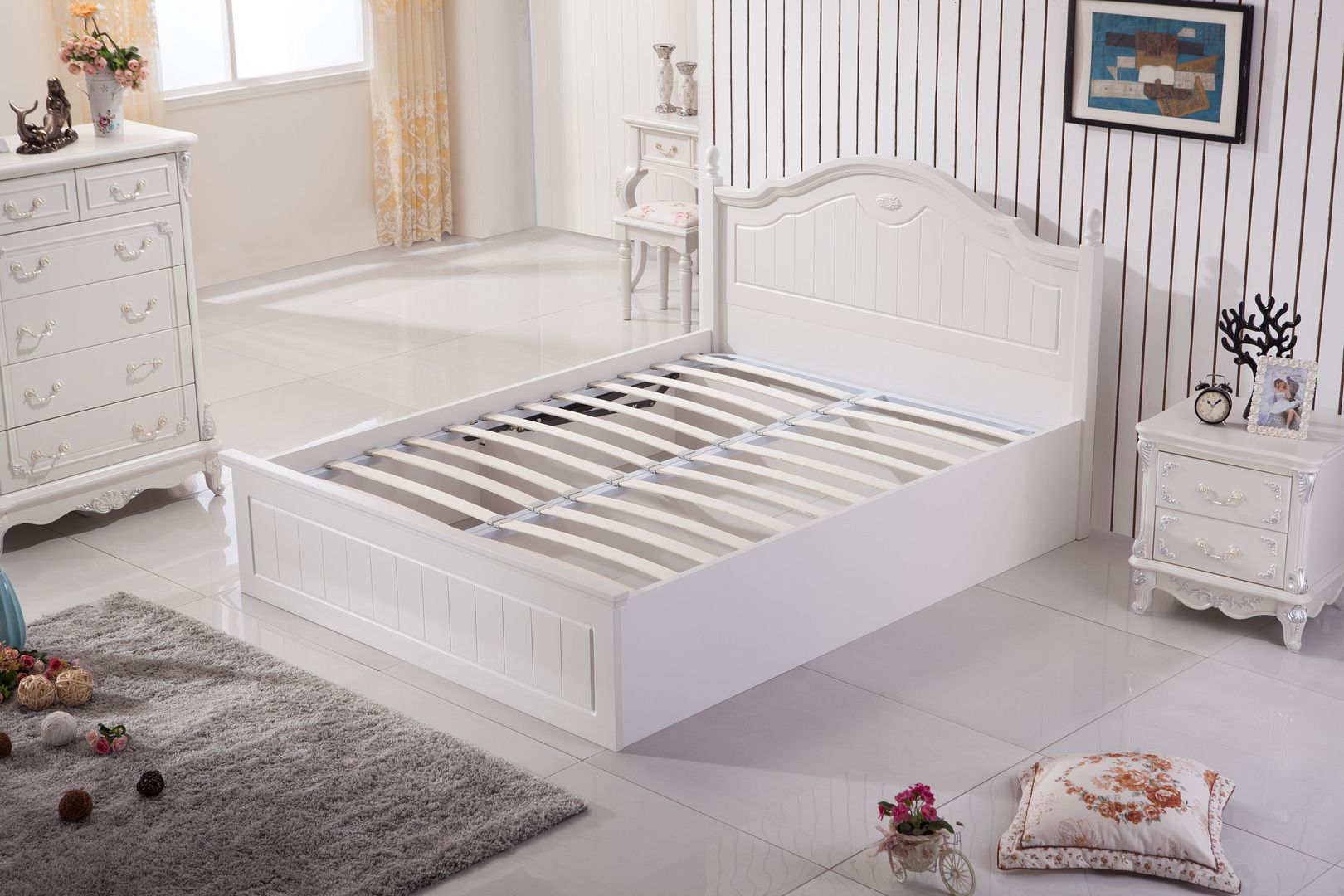 Brand new Oak wood Sienna GAS LIFT FRENCH PROVINCIAL QUEEN SIZE bed