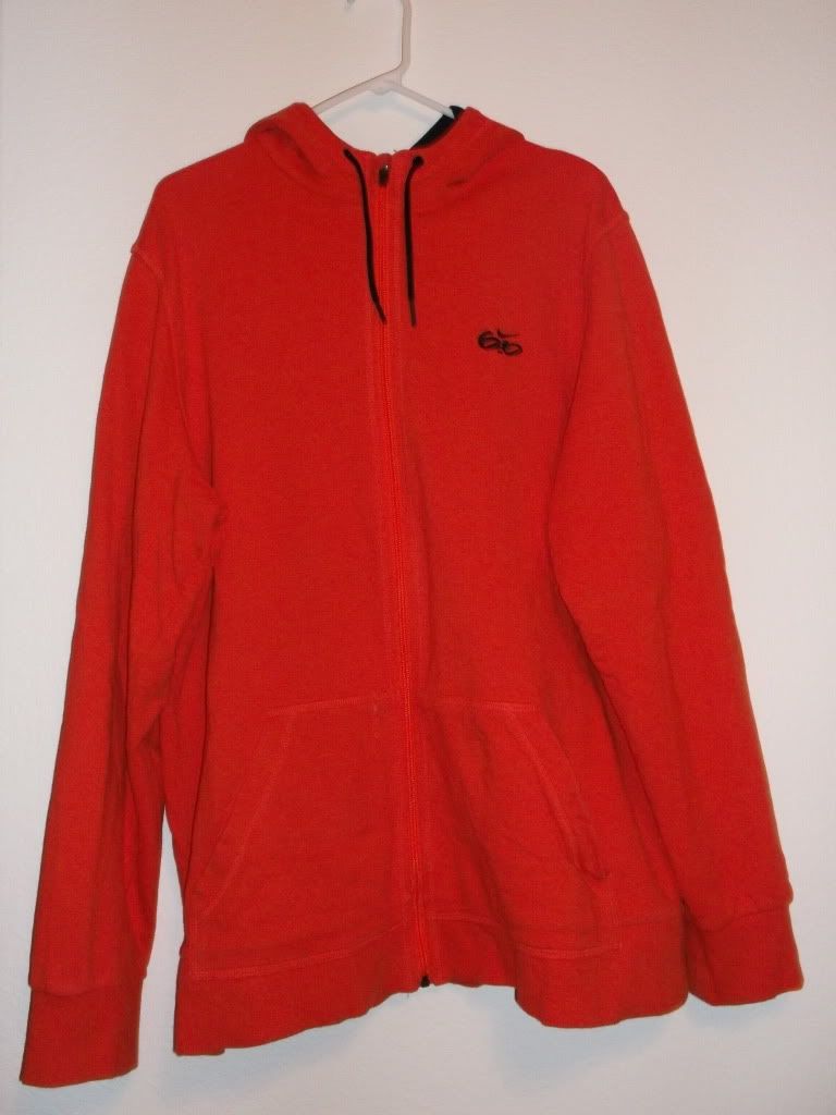 Sale005.jpg