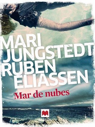 Mar de nubes. Islas Canarias 1 - Ruben Jungstedt / Mari & Eliasse 