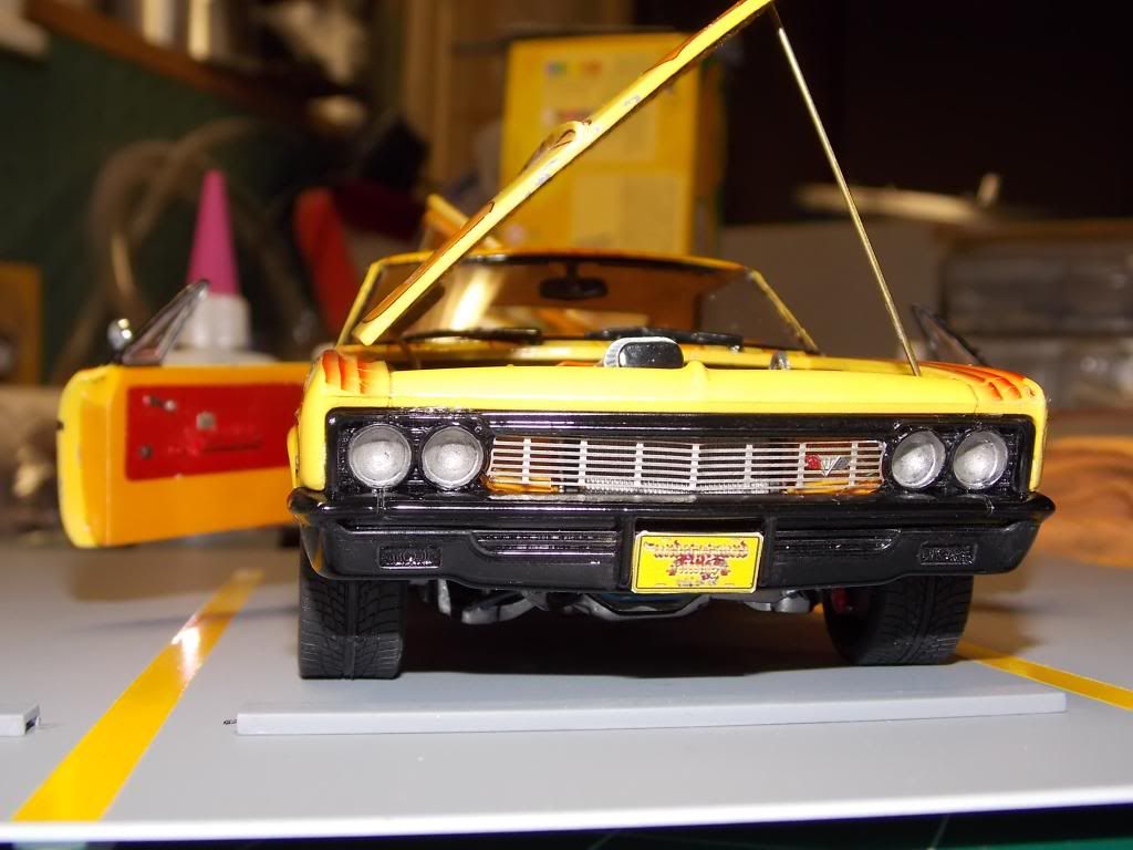 ModelCarBuilds028_zpsa6f5e429.jpg