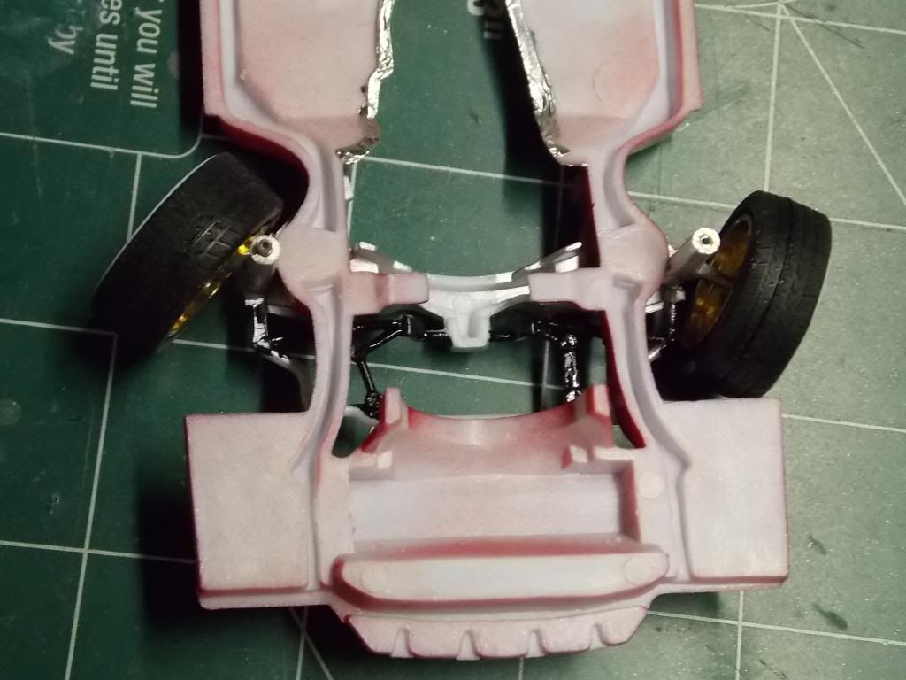 ModelCarBuilds006_zpsbb00aa20.jpg