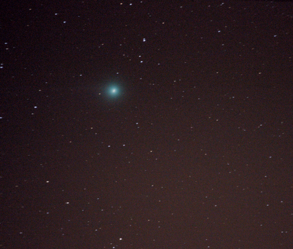 Comet_Lovejoy_10Jan15_17x3sec_zpsbbc2c92